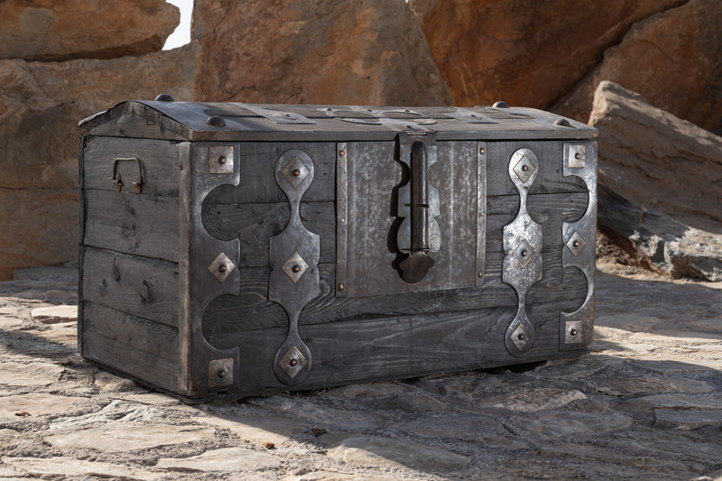 Mauritanian Chest #2